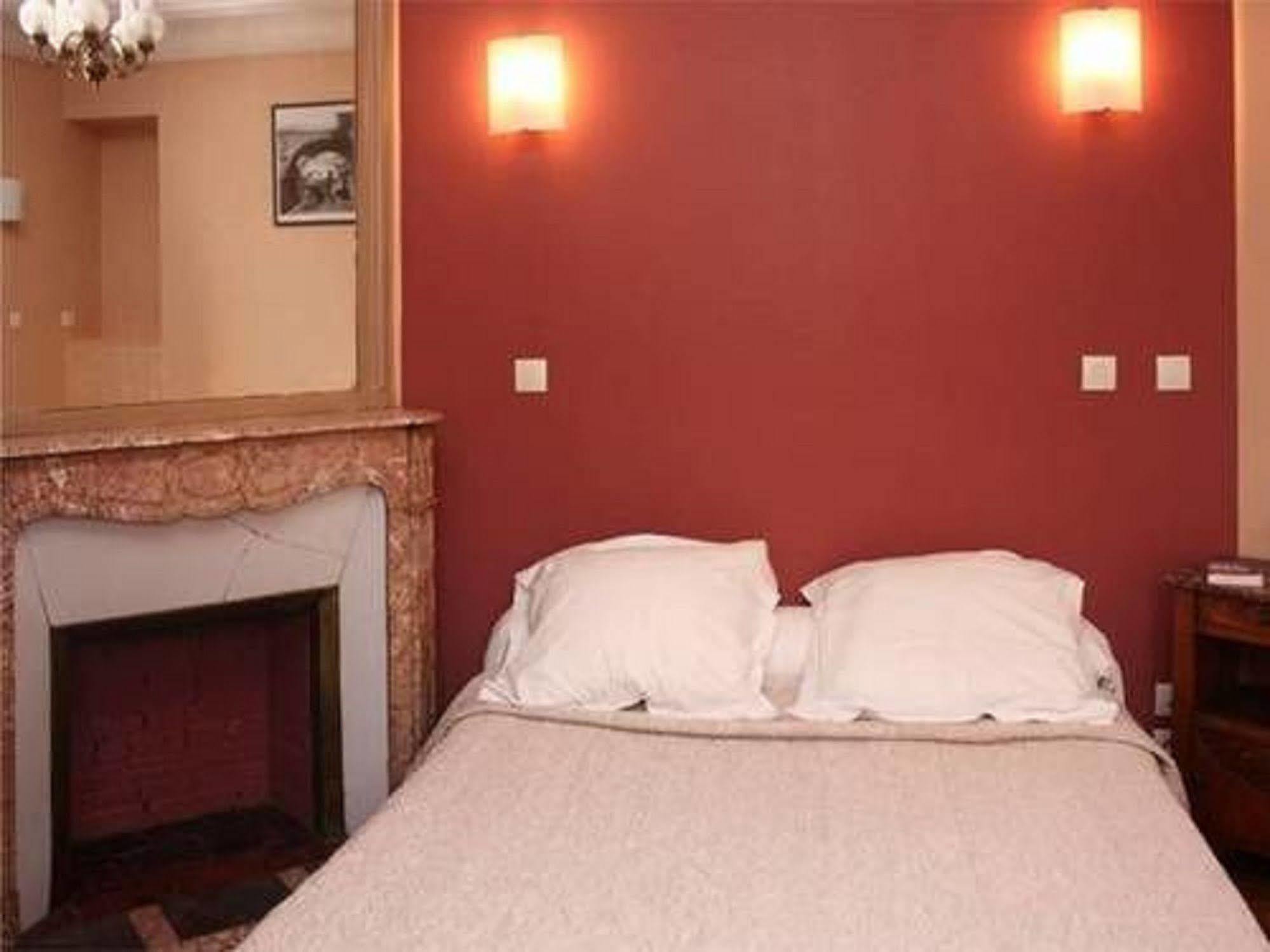 פריז Hotel Baudin מראה חיצוני תמונה